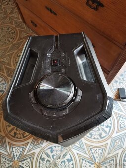 LG fh6 party box - 2