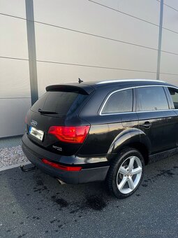 Audi Q7 3.0tdi 7mist - 2