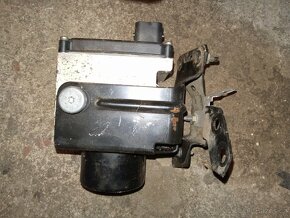 Řídící jednotka abs - 2
