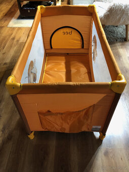 Dětská přenosná postýlka - 2