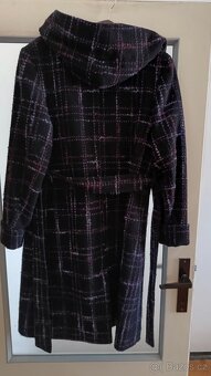 kabát zimní s kapucí - 2