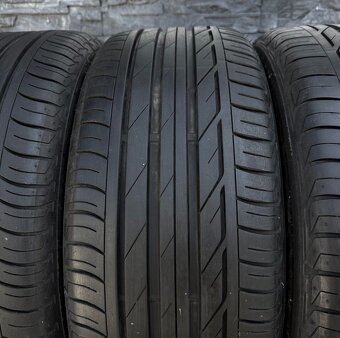 Sada pneu Bridgestone 225/50/18 95W - 2
