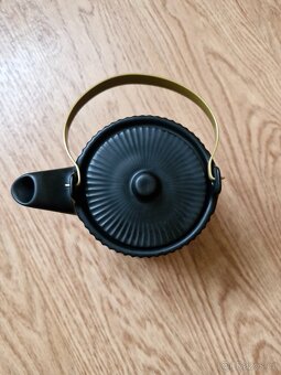 Čajová konvička - 2