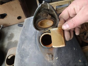 Nádrž ČZ 175 prase - 2