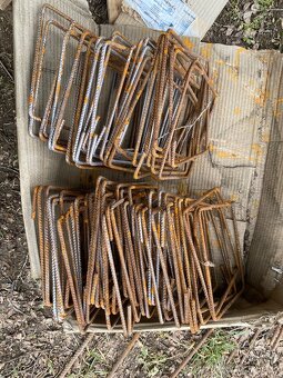 Armovací třmínky - 2