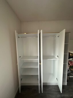 Bílá skříň - 2