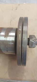 Hridel na pilu, brusku - 2