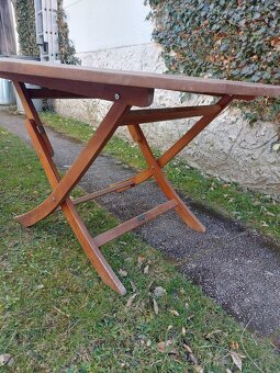 Zahradni stůl - 2