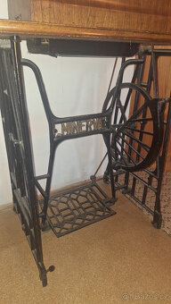 Šicí stroj Minerva Bobbin - 2