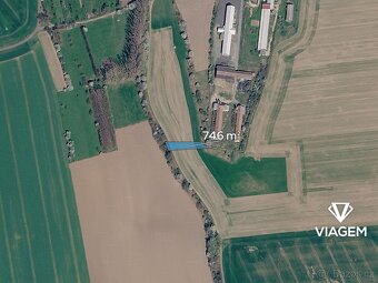 Pole 746 m² - 2