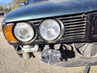 Světla BMW E34 přední zadní - 2