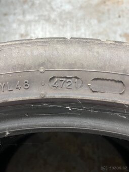 Nokian 245/40 R19 - 2