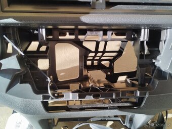 Airbagová sada Škoda fabia 3 na velké rádio - 2