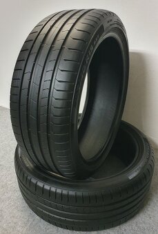 2x -- 225/40 R19 Letní pneu Pirelli Pzero -- - 2