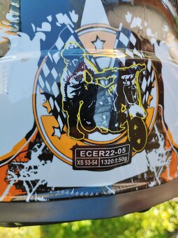 Prodám dětskou motokrosovou helmu sx 53-54 - 2