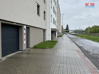 Prodej garážového stání v Pardubicích, ul. Východní - 2