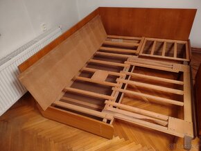 Rozkládací rohový gauč vhodný na spaní včetně matrací - 2