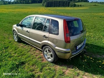 Ford Fusion - 2