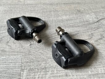 Pedále Shimano 105 PD-R7000 SPD-SL - 2