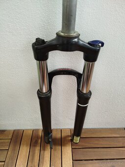 Odpružená MTB vidlice SR SUNTOUR 27,5" - 2