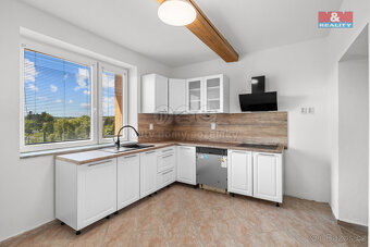 Prodej rodinného domu, 87 m², Knovíz - 2