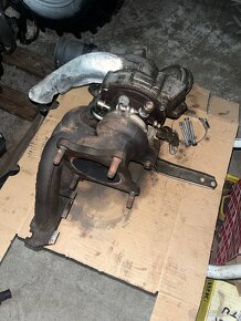 Turbodmychadlo 1.8tsi - 06J145701H - 2