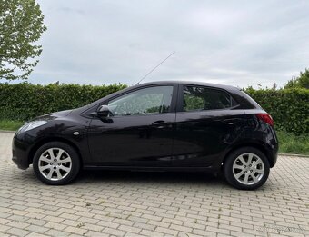Mazda 2 1.3 55 kW, 124tkm, benzín, klimatizace - 2