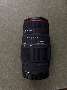 Sigma 70-300 apo. f4 canon - 2
