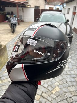 Prodám integrální helmu Nolan velikost XL - 2