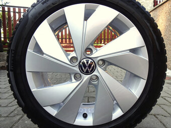 ZIMNÍ ORIGINÁL ALU VW ŠKODA 17" Pirelli 205/50R17 - 2