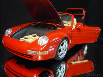 Porsche 911 Carrera Cabriolet Bburago 1/18 - 2