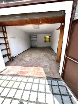 Prodej garáže 24 m2 Letovice - 2