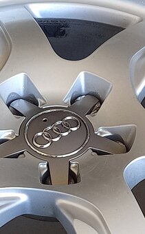 ALU DISKY AUDI 5x112 R17 ET28 7,5J 8t0-601-025 b - 2