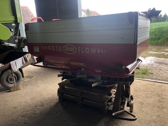 prodám rozmetadlo hnojiv VICON - 2