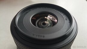 Canon RF-S 18-45mm f/4,5-6,3 IS STM - 2