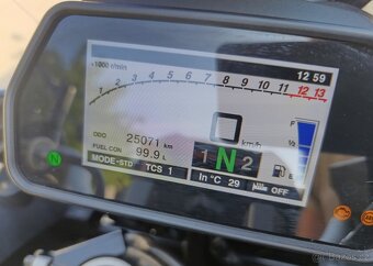 Yamaha - 2