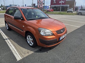 Kia Rio 1.4 71 kw - 2