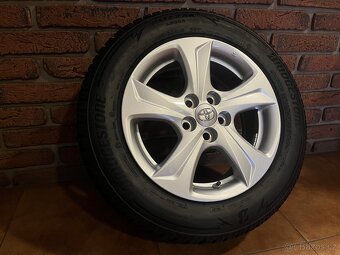TOYOTA YARIS / COROLLA Nová zimní sada včetně TPMS snímačů - 2