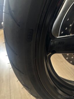 Sada pneu Dunlop Qualifier CORE 120/70/17 a 190/50/17 - 2