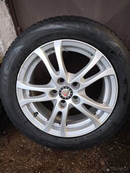 Prodám zimní kola Ford 205/55R16 - 2
