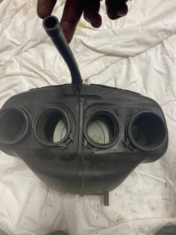 Filtr box s filtrem ze suzuki gsx 600 f - 2