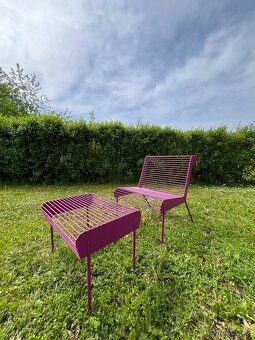 kovové zahradní křeslo a stolek - 2