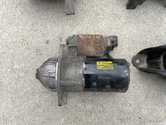 Hyundai / Kia 1.6 CRDI alternátor, startér, silentbloky - 2