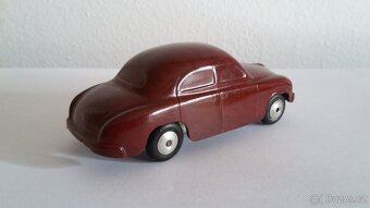 Stará hračka Igra Škoda 1200 sedan na setrvačník - 2