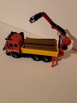 Nákladní auto přepravník dřeva - 2