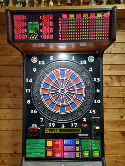 Šipkový automat Compudar - 2