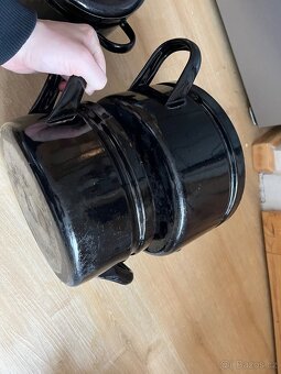 Staré smalt hrnce plus kamenina - 2