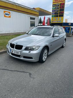 BMW e91 330xi 190kw rok 2007 - 2