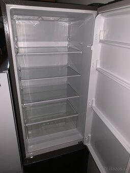 Lednice HISENSE RB343D4DDD - 2