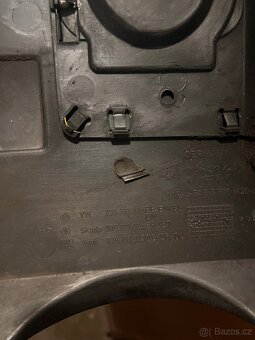 Audi kryt motoru 1.9 tdi - 2